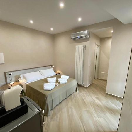 אוליברי Esperia B&B מראה חיצוני תמונה