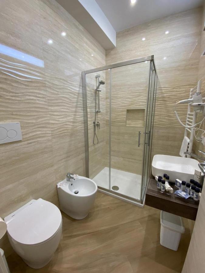 אוליברי Esperia B&B מראה חיצוני תמונה