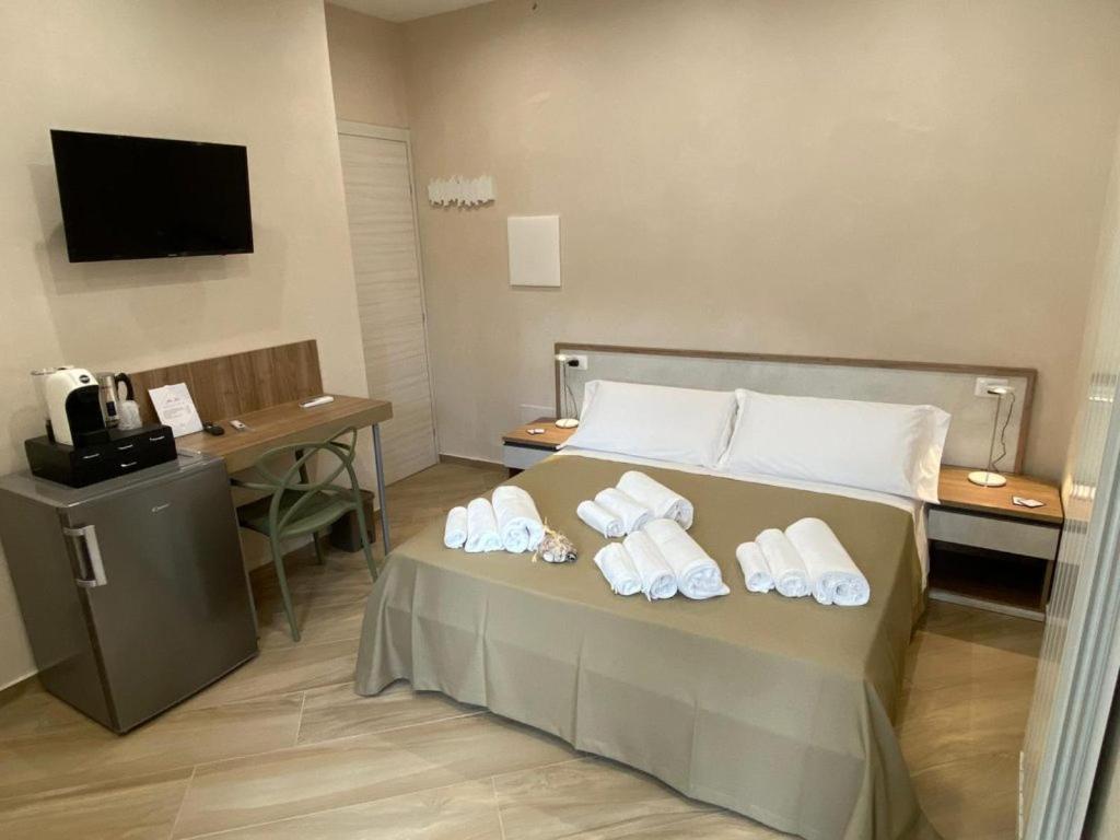 אוליברי Esperia B&B מראה חיצוני תמונה