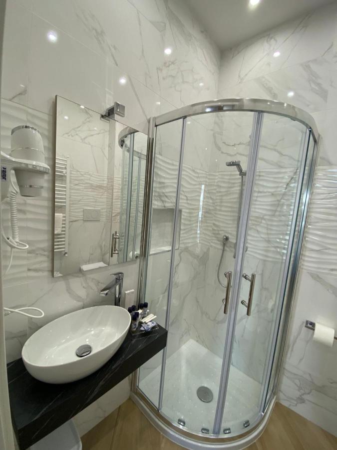 אוליברי Esperia B&B מראה חיצוני תמונה