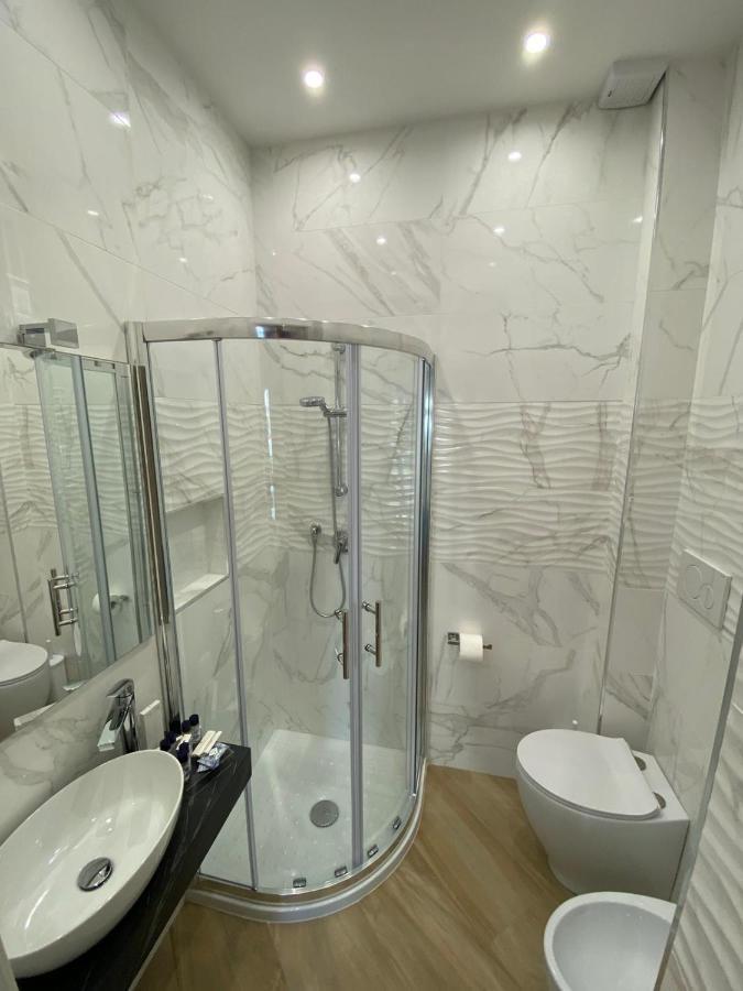 אוליברי Esperia B&B מראה חיצוני תמונה